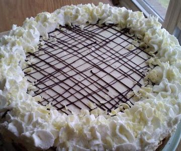 Vanilla Bean Cheesecake - Alica's Pepperpot