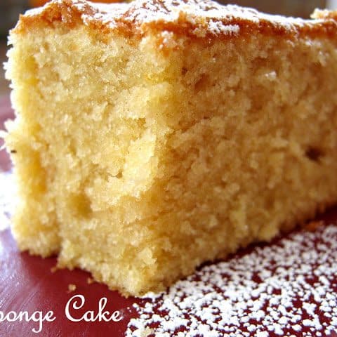 Christmas Sponge Cake - Alica's Pepperpot