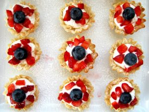 Phyllo fruit cups - Alica's Pepperpot