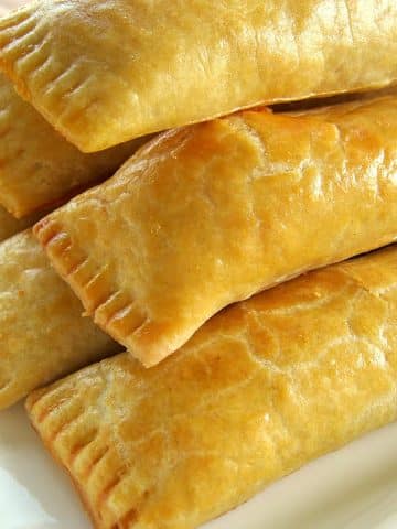 Cheese rolls - Alica's Pepperpot