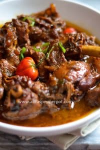 Brown Stewed Chicken - Alicas Pepperpot