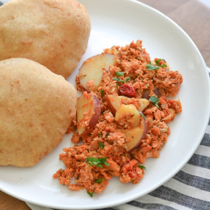 canned salmon with potatoes