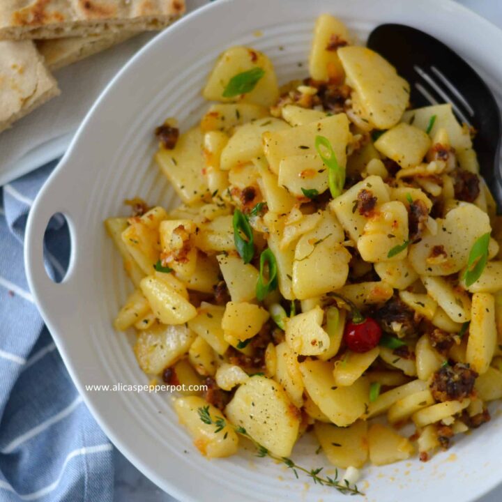 pan-fried potatoes cooked with onions garlic pepper