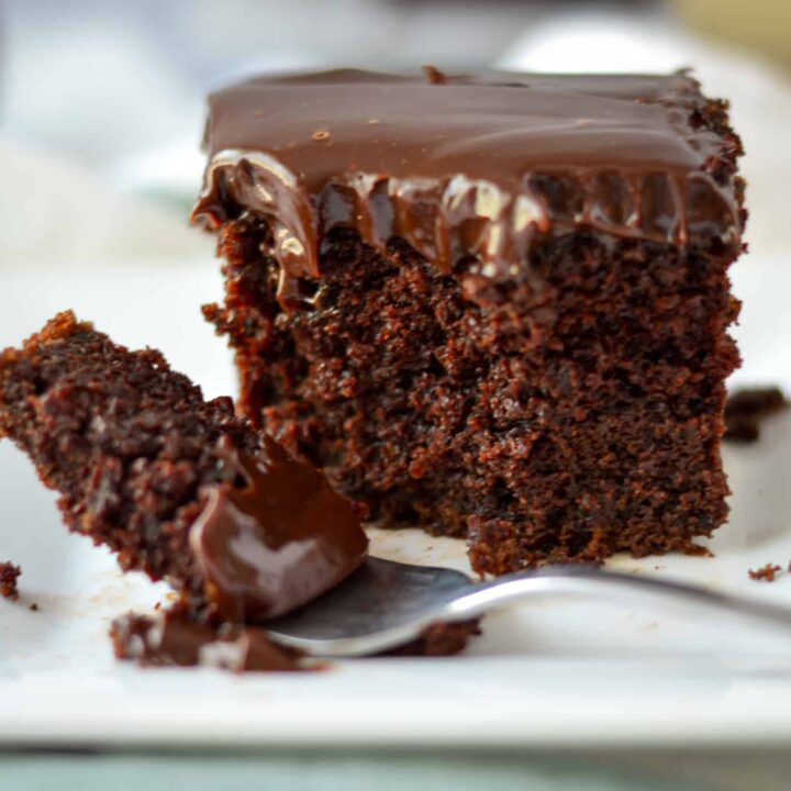 Easy chocolate cake